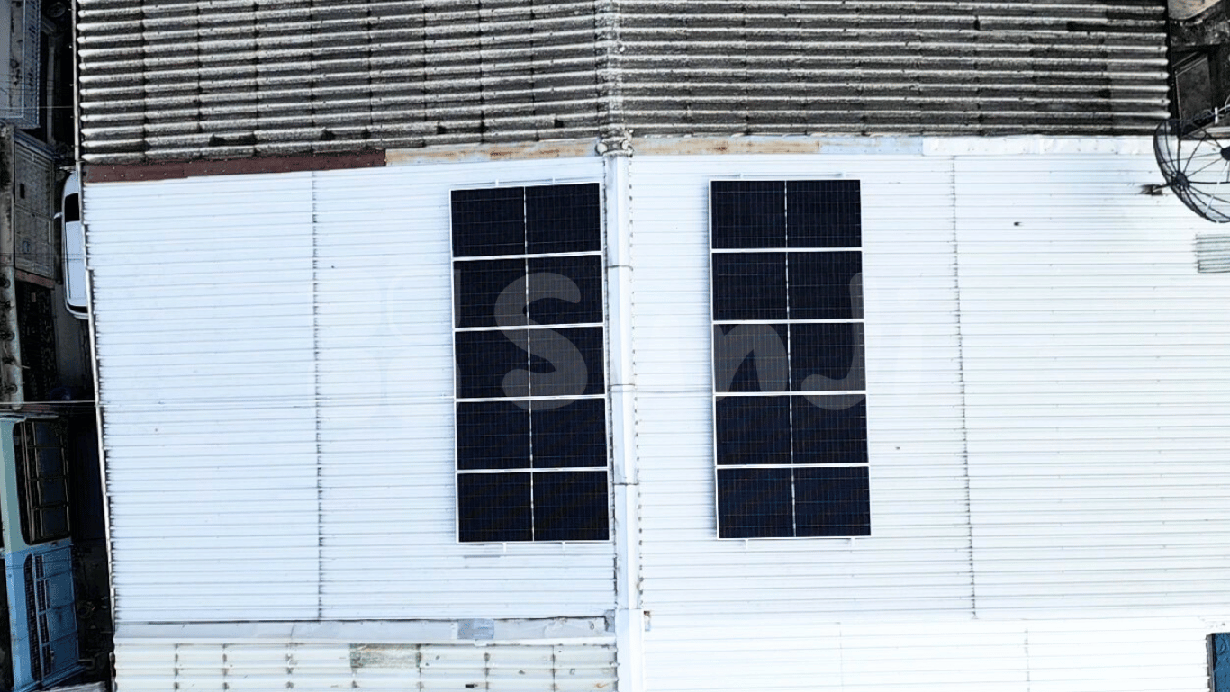 โปรเจคซันจิ โซล่าร์-ติดตั้งโซลาร์พร้อมแบตเตอรี่-บ้านพักอาศัย 10kWp-3Phase-ดินแดง-กรุงเทพ